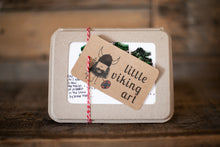 Load image into Gallery viewer, Christmas Card - Set of 5 (2020)